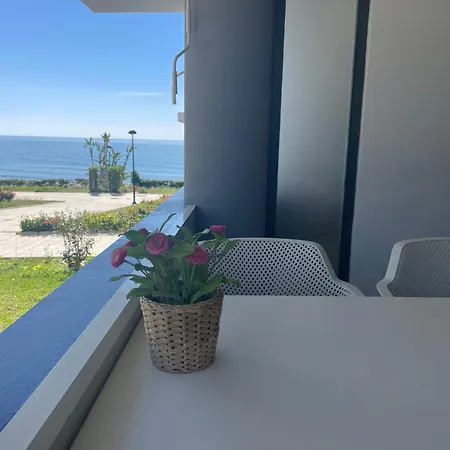 House - Sea View Lejlighed